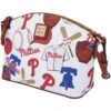 Philadelphia Phillies Dooney & Bourke Gameday Suki Crossbody With Medium Wristlet -Baseball Peripherals Store dooney and bourke philadelphia phillies gameday suki crossbody with medium wristlet pi4660000 altimages ff 4660244 a3fae21708f85b1d61edalt1 full