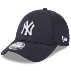 Men's New York Yankees New Era Navy 2023 Clubhouse 9FORTY Snapback Hat
