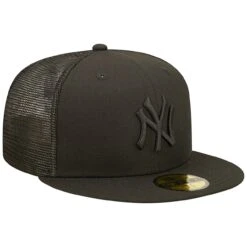 Men's New York Yankees New Era Blackout Trucker 59FIFTY Fitted Hat -Baseball Peripherals Store mens new era new york yankees blackout trucker 59fifty fitted hat pi4582000 altimages ff 4582686 d6eb5deb179da863ed7aalt3 full