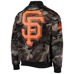 Men's San Francisco Giants Pro Standard Camo Satin Full-Snap Jacket 8 Men's San Francisco Giants Pro Standard Camo Satin Full-Snap Jacket -Baseball Peripherals Store mens pro standard camo san francisco giants satin full snap jacket pi4653000 altimages ff 4653779 16f4df0fda12850ff490alt3 full