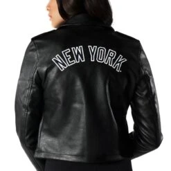Women's New York Yankees The Wild Collective Black Faux Leather Moto Full-Zip Jacket 9 Women's New York Yankees The Wild Collective Black Faux Leather Moto Full-Zip Jacket -Baseball Peripherals Store womens the wild collective black new york yankees faux leather moto full zip jacket pi4286000 altimages ff 4286786 c87646985ccf650e32b1alt4 full
